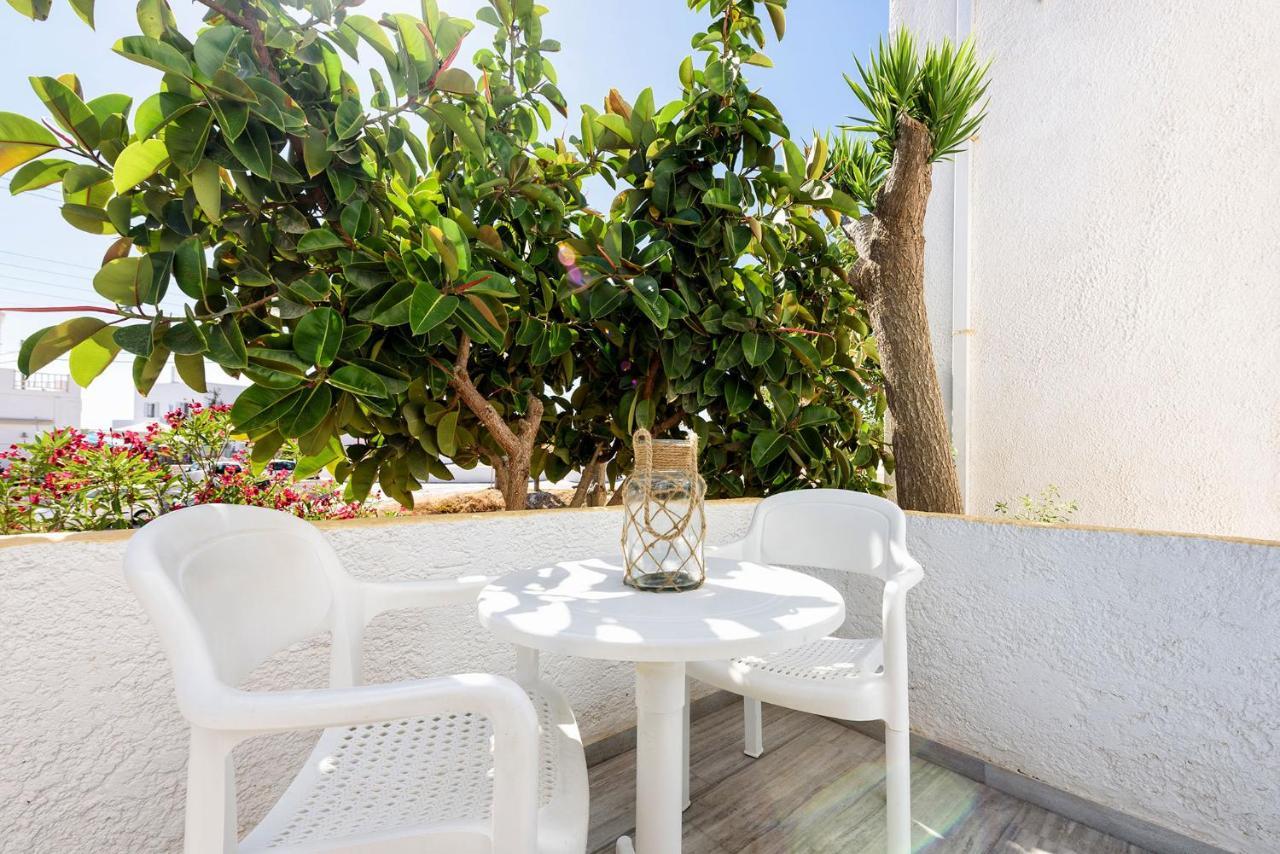 Astoria Apartments Páros Dış mekan fotoğraf