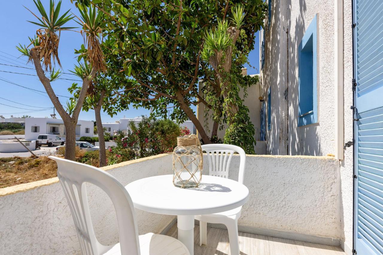Astoria Apartments Páros Dış mekan fotoğraf