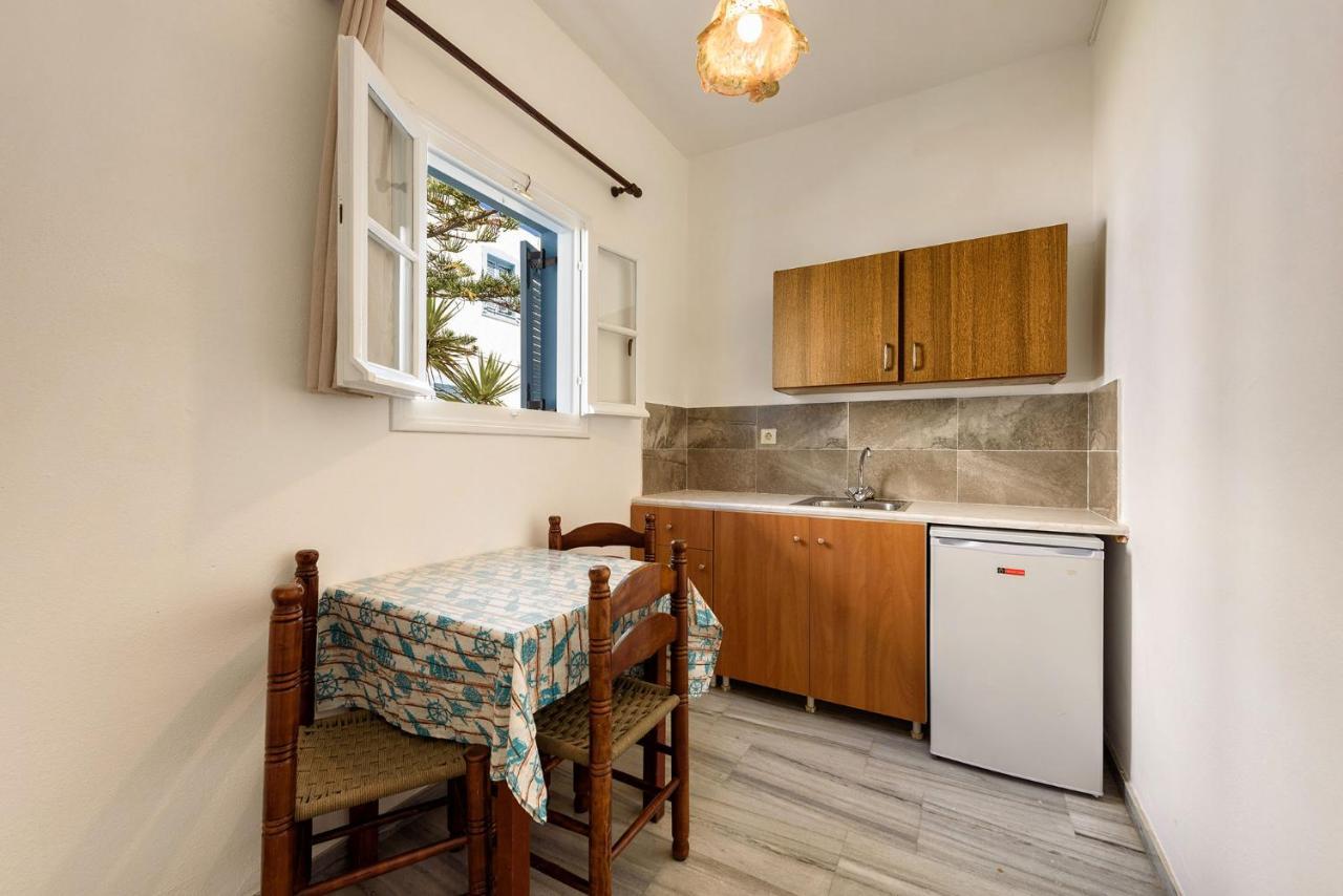 Astoria Apartments Páros Dış mekan fotoğraf