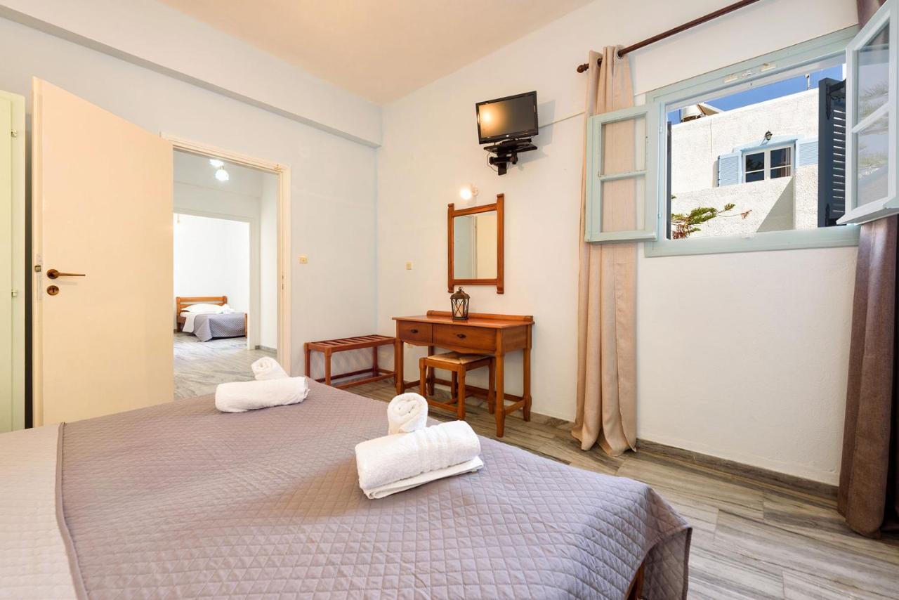 Astoria Apartments Páros Dış mekan fotoğraf