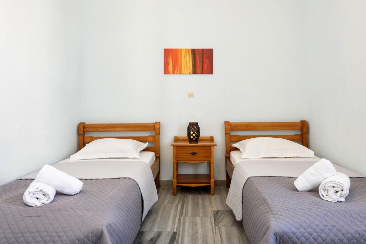 Astoria Apartments Páros Dış mekan fotoğraf