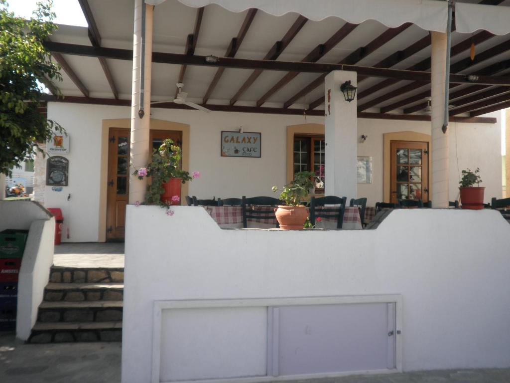 Astoria Apartments Páros Dış mekan fotoğraf