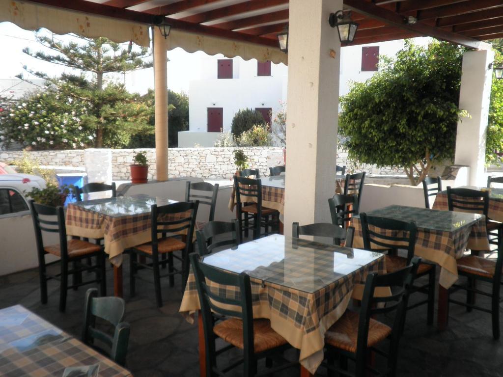 Astoria Apartments Páros Dış mekan fotoğraf